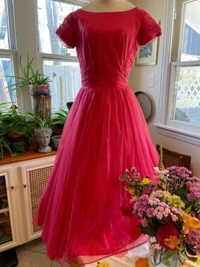 Vintage Emma Domb Deep Pink Full Skirt Tulle Dress w Flower Detail at Back